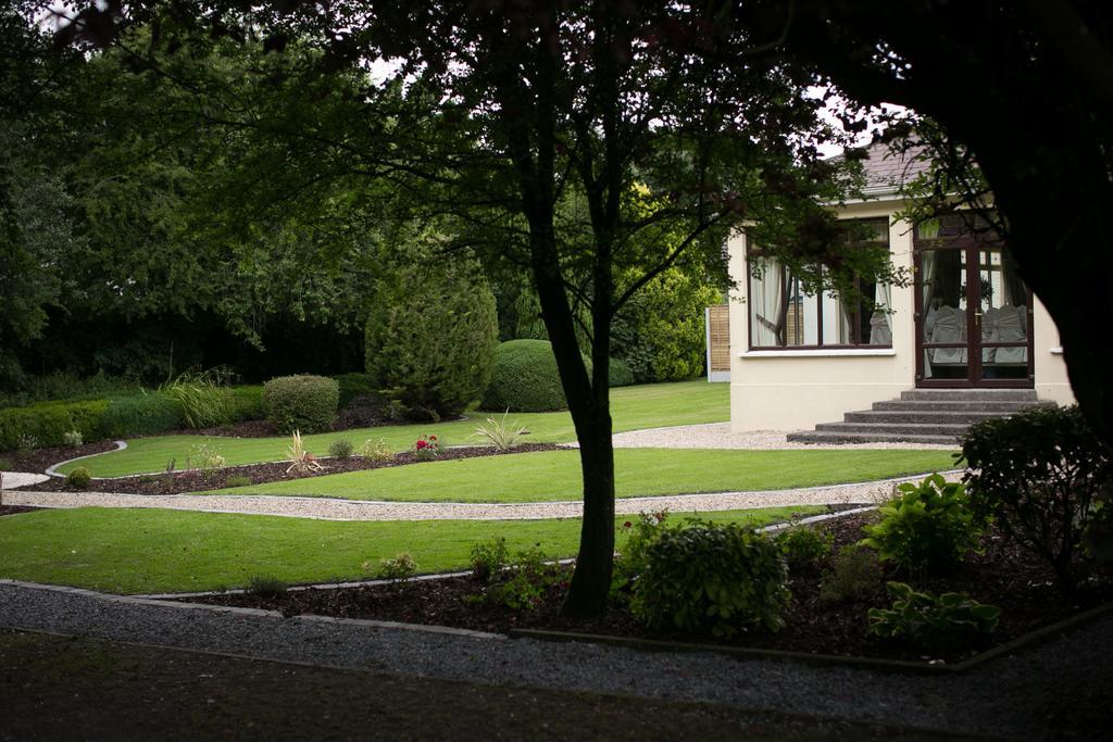 Shamrock Lodge Hotel Athlone Exterior photo